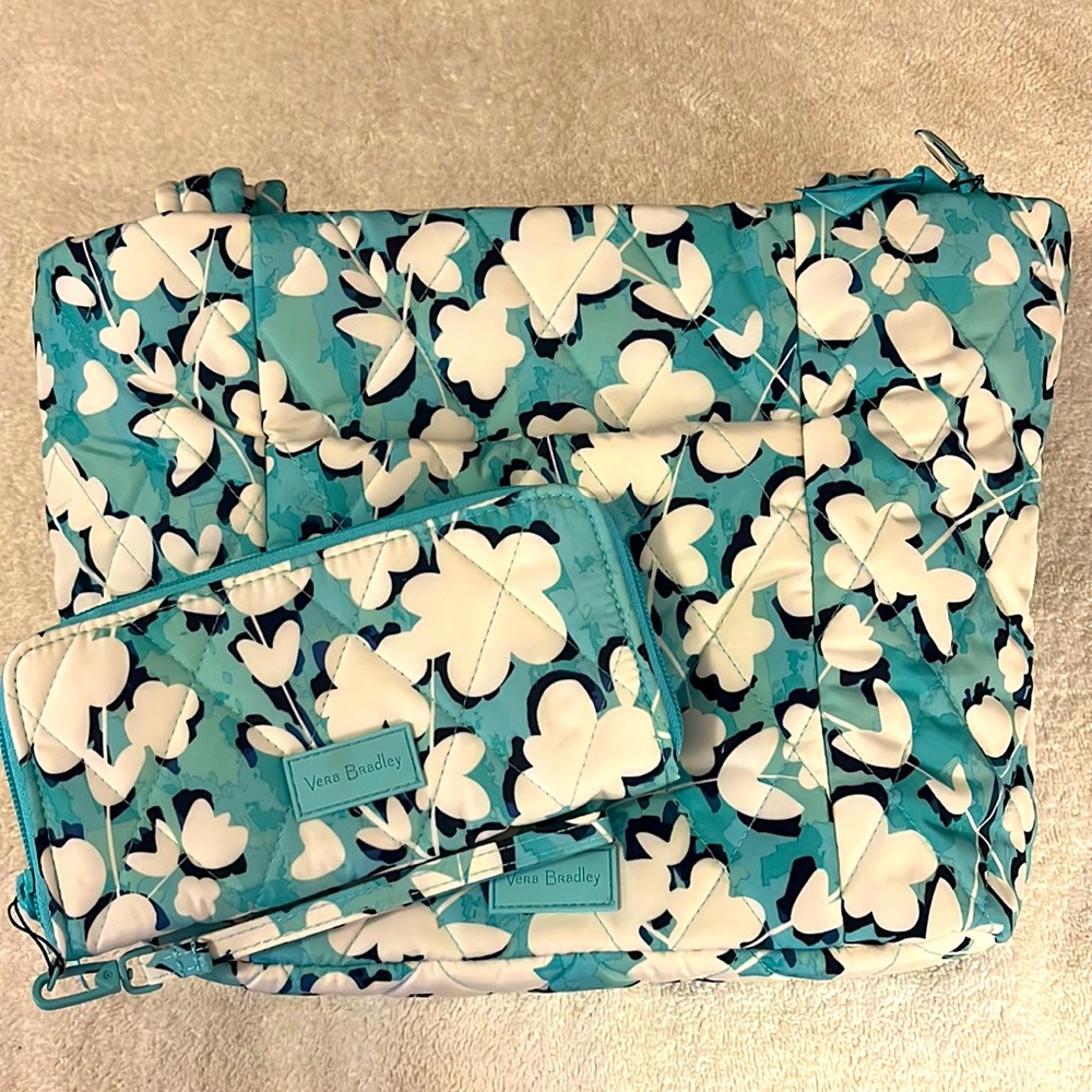 Cut Vines Cool Vera and Accordion Wallet